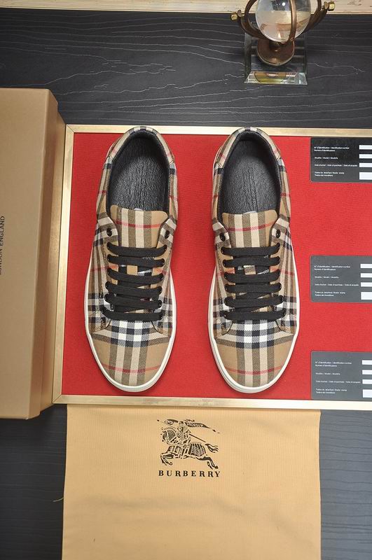 Burberry sz38-44 hnq0123